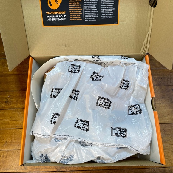 Timberland PRO Women's Direct Attach 6 Inch Steel Safety Toe - Picture 2 of 7